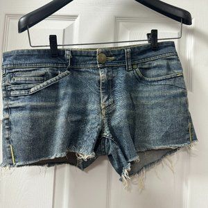 Heatherette embroidered vintage Y2K asymmetrical cutoff shorts Size 7